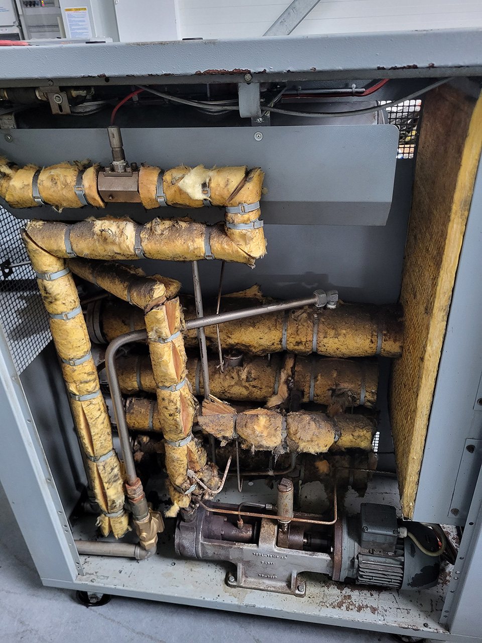 Jednostka kontroli temperatury ToolTemp TT-388 ZU2230, używana Jednostka kontroli temperatury ToolTemp TT-388 ZU2230, używana