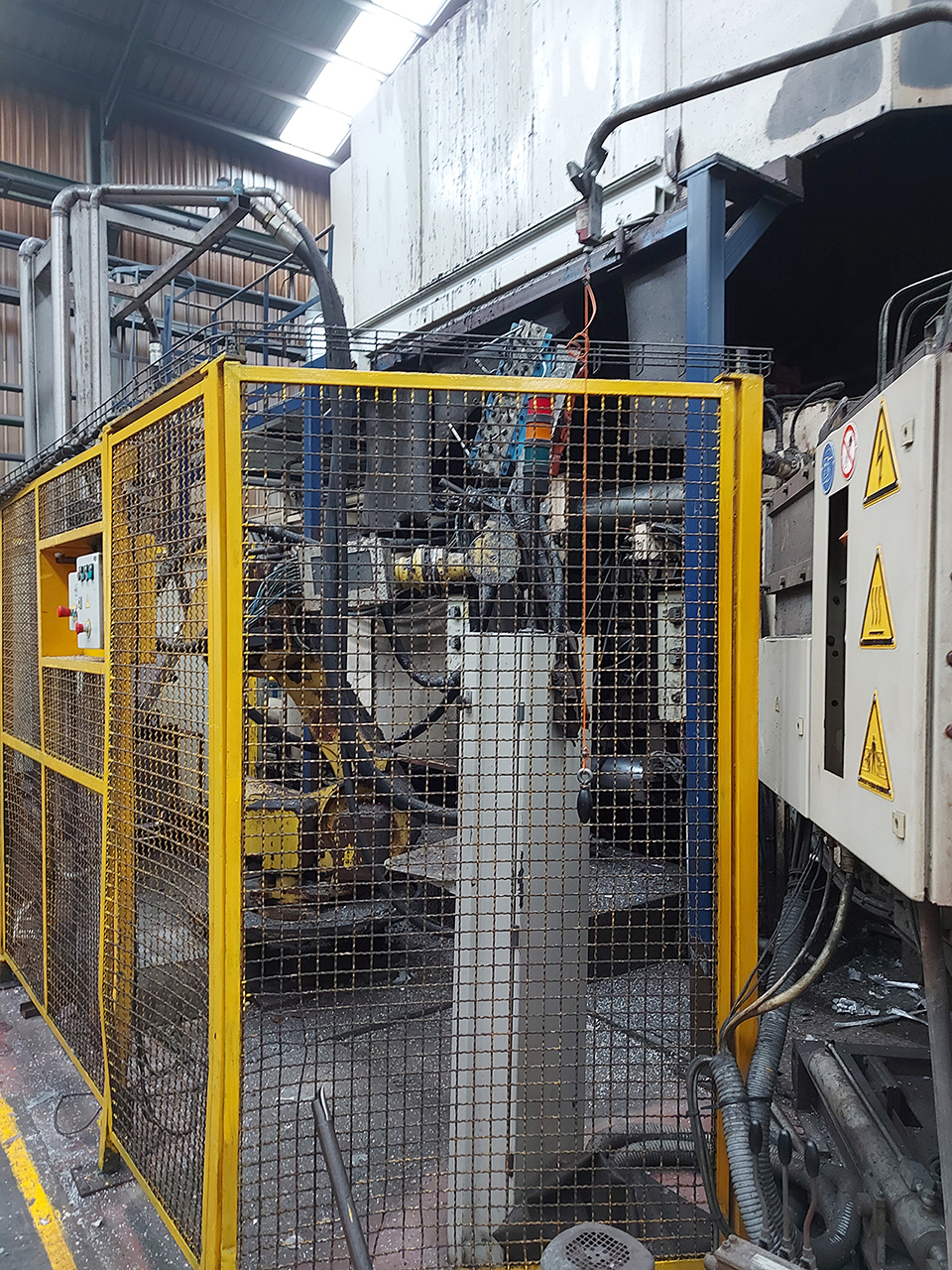M-uller-Weingarten-GDK-1750-cold-chamber-die-casting-machine-KK1585-p10 Müller Weingarten GDK 1750 maszyna odlewnicza z zimną komorą KK1585, używana