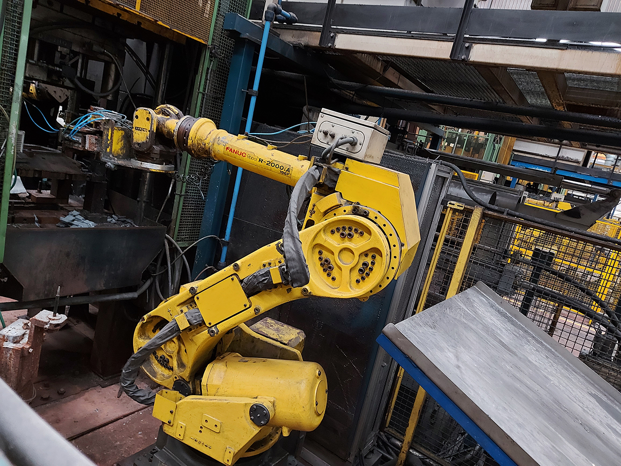 B-uhler-Evolution-B-140-D-cold-chamber-die-casting-machine-KK1580_15 Bühler Evolution B 140 D maszyna odlewnicza zimnokomorowa KK1580, używana