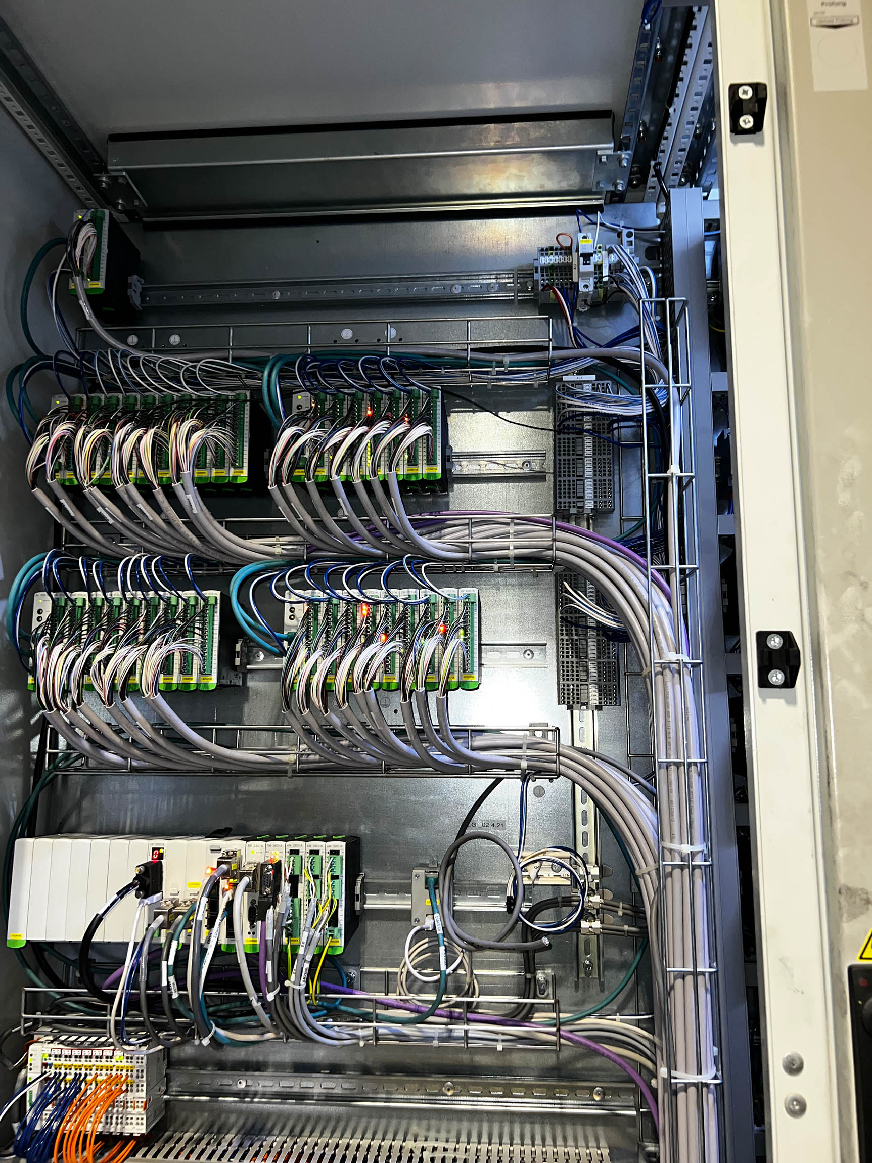 Kabina sterownicza Bühler H 630 B ZU2162, używana