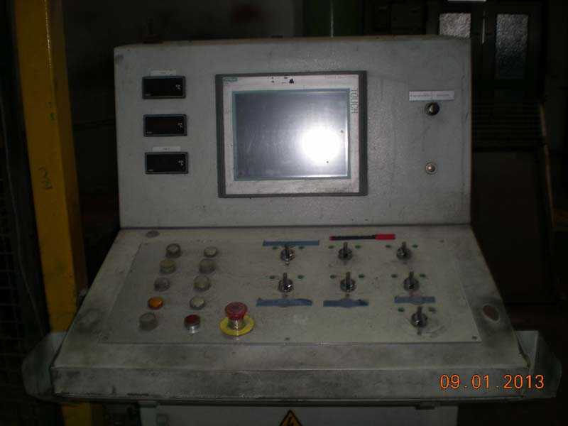 8d89afcf19737a9870af6eded7b325d1 Kurtz AK01 Odlewarka grawitacyjna uchylna, używana