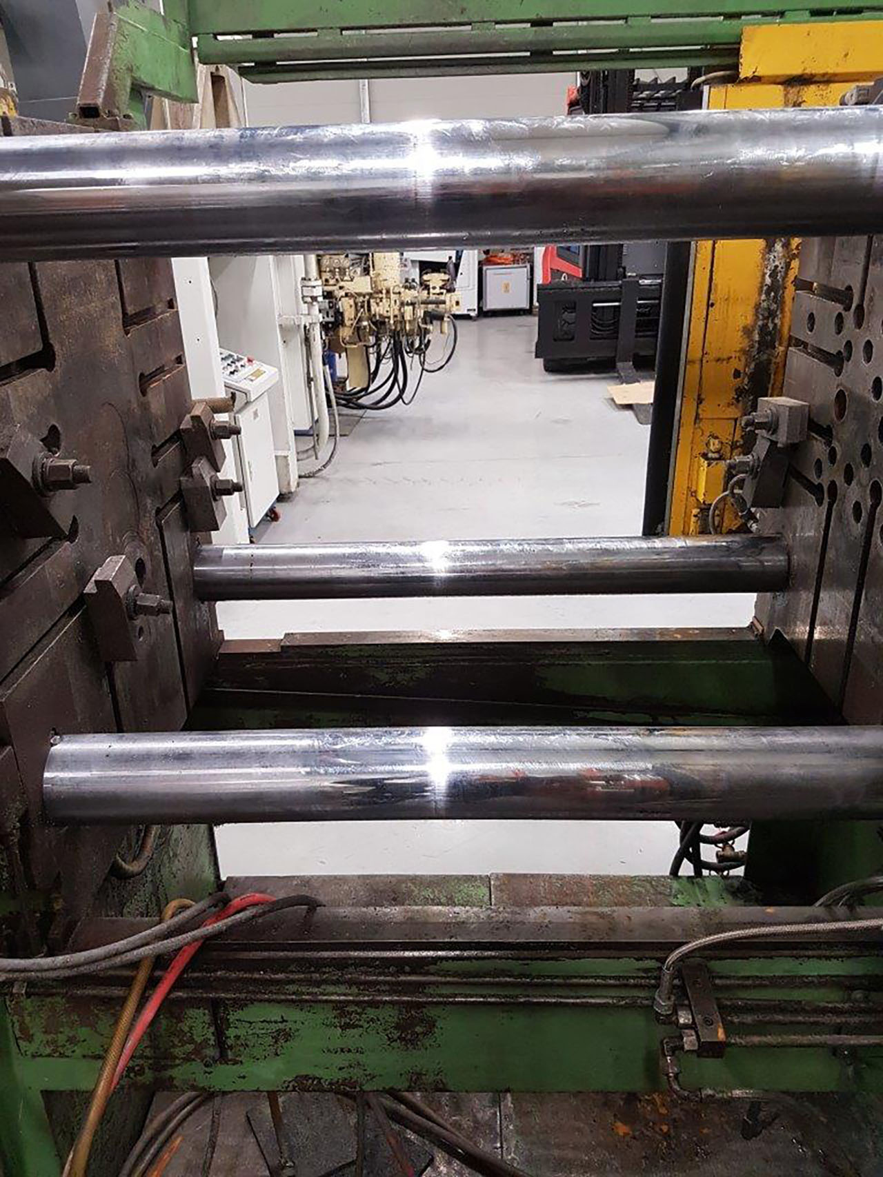 idra_ol_320_cold_chamber_die_casting_machine_kk1416_p6 IDRA OL 320 maszyna odlewnicza zimnokomorowa KK1416, używana
