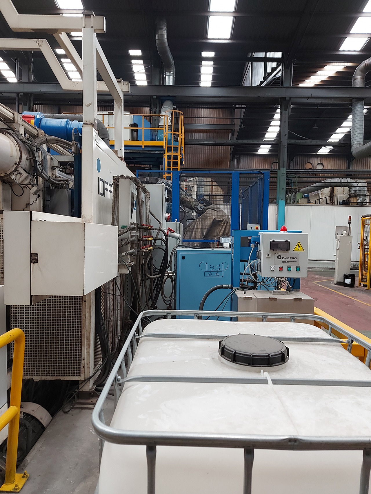 Idra-OL-1900-S-cold-chamber-die-casting-machine-KK1587-p9 Zimnokomorowa maszyna odlewnicza Idra OL 1900 S KK1587, używana