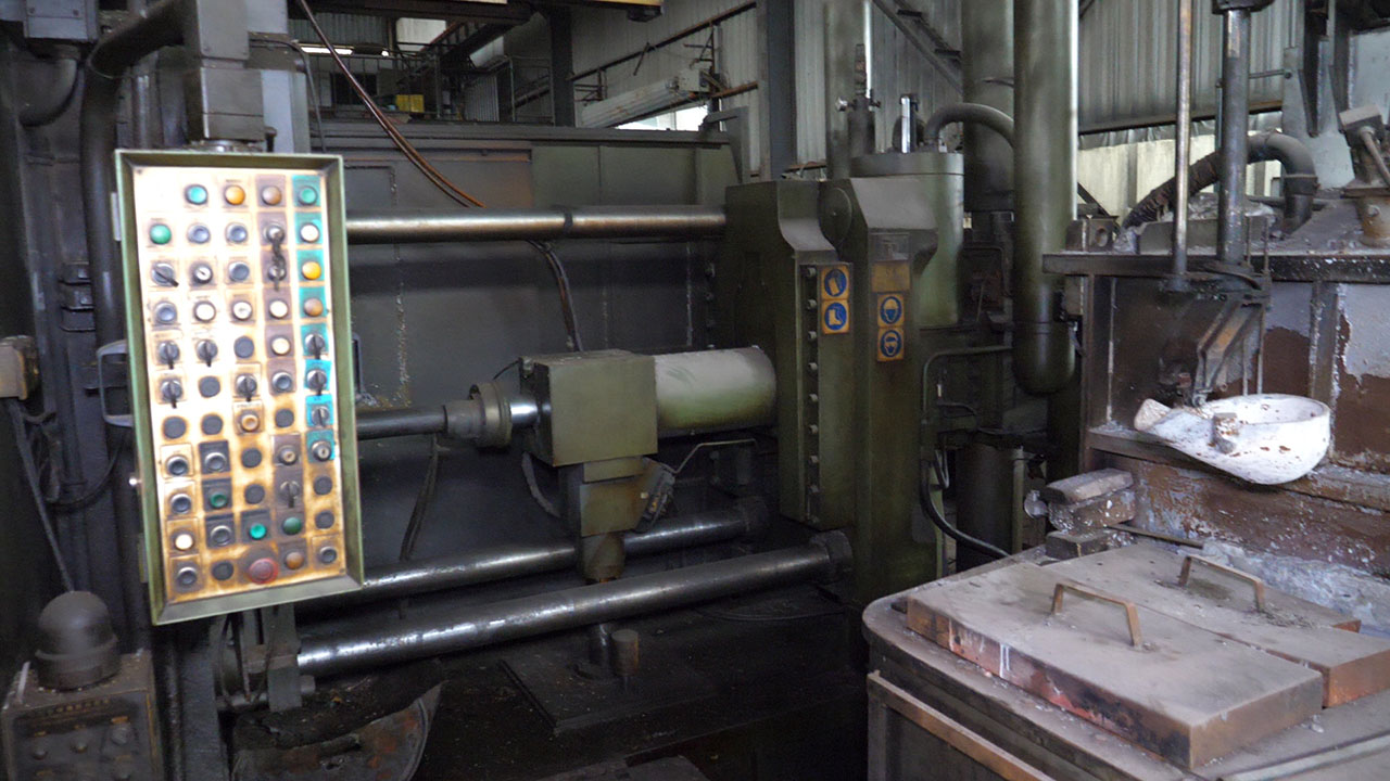 italpresse_ip_1350_sc_die_casting_machine_kk1442_p18 Italpresse IP 1350 SC maszyna odlewnicza z zimną komorą KK1442, używana