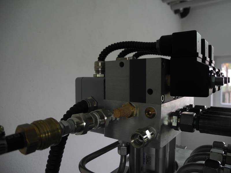 PSG 400 E Pneumatyczne urządzenie natryskowe z wyłącznikiem krańcowym