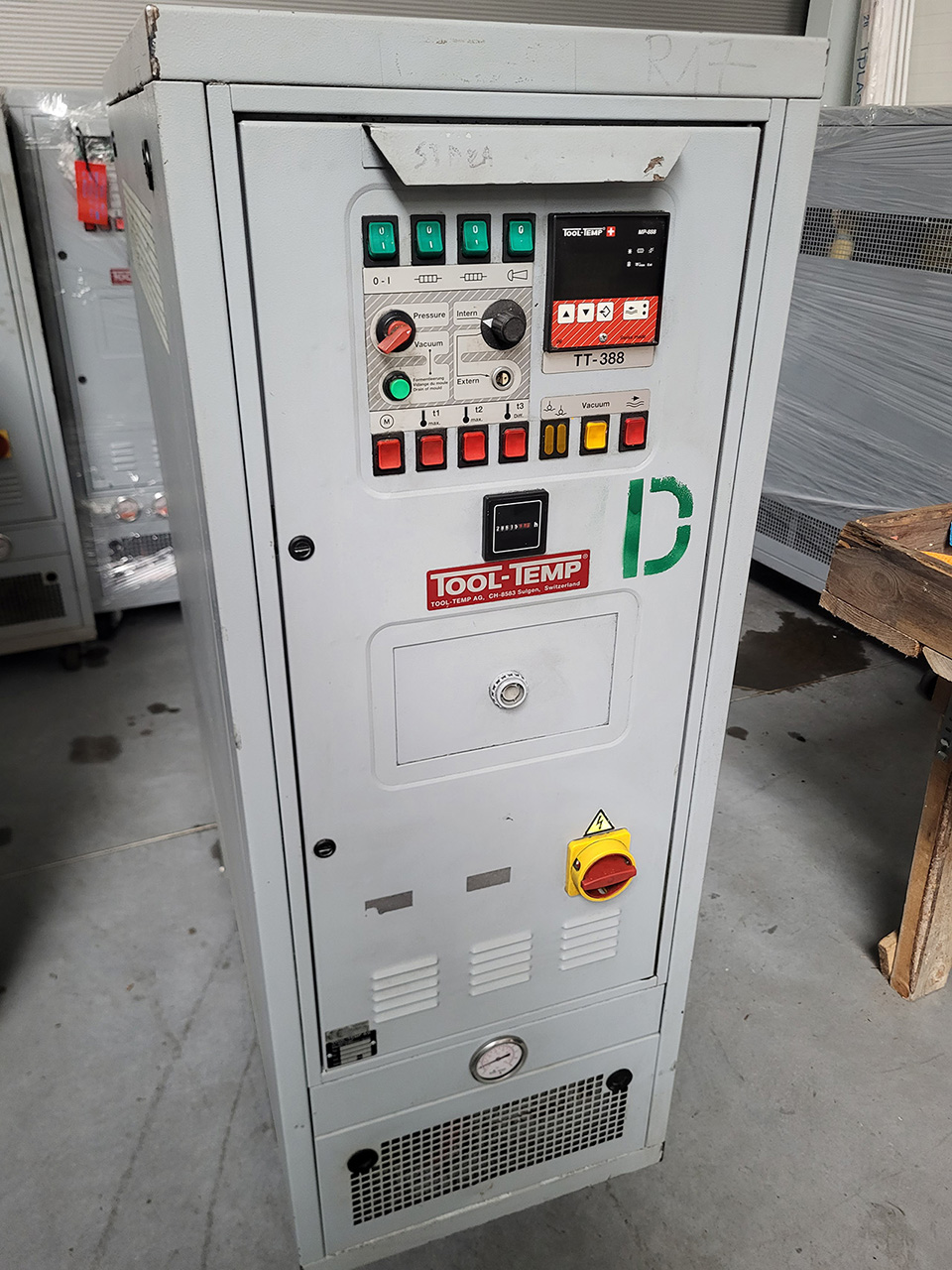 Jednostka kontroli temperatury ToolTemp TT-388 ZU2230, używana Jednostka kontroli temperatury ToolTemp TT-388 ZU2230, używana
