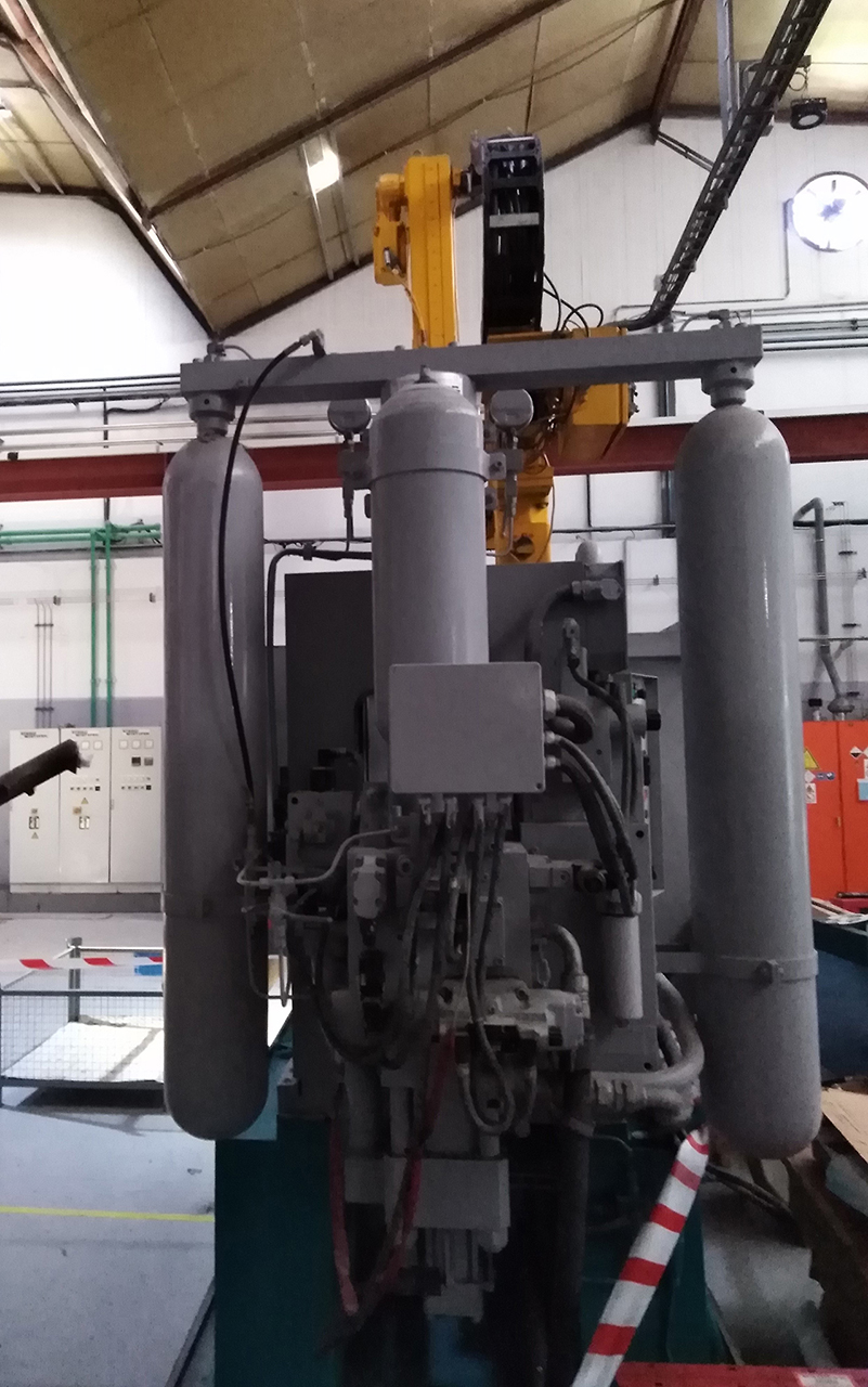 Idra-OL-560-PRP-cold-chamber-die-casting-machine-KK1601-p7 Idra OL 560 PRP maszyna odlewnicza zimnokomorowa KK1601, używana