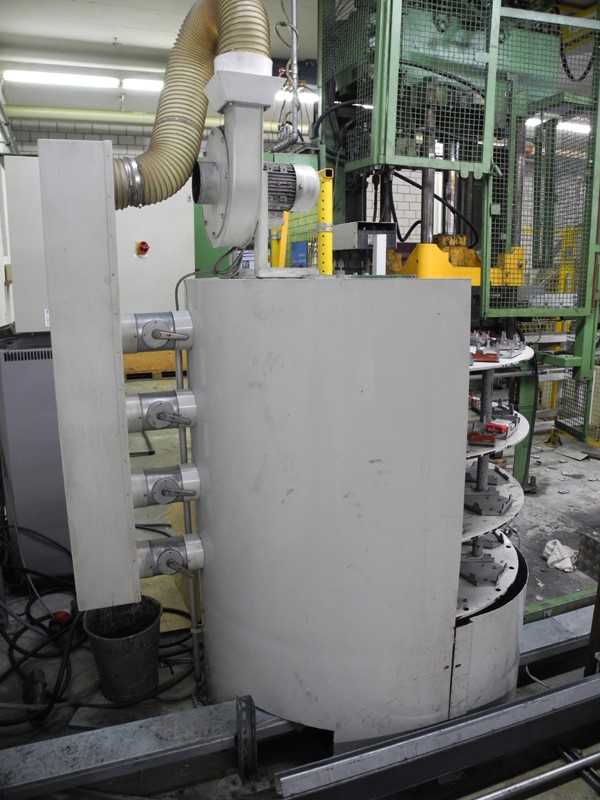 DSCN9524 Kuka KR 16-F, robot odlewniczy, używany HR1814