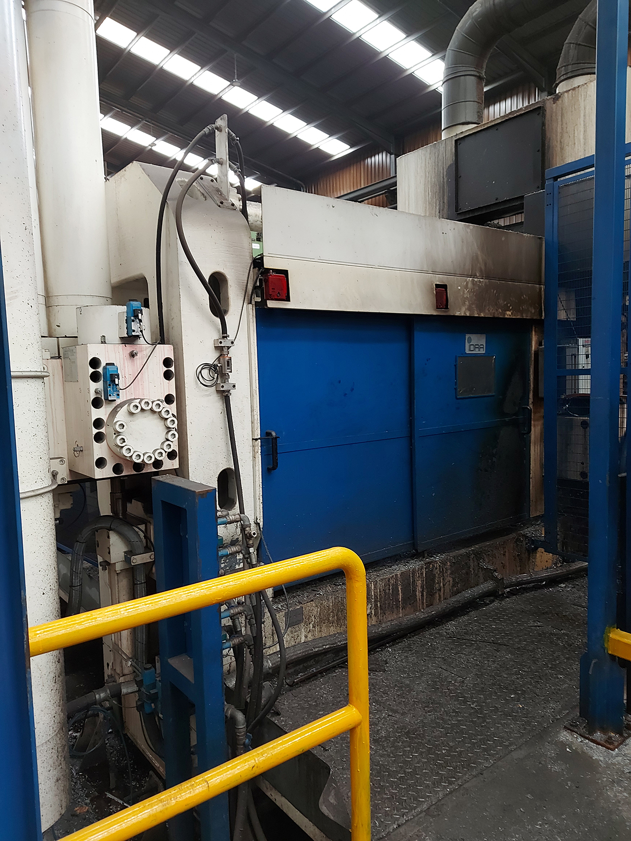 Idra-OL-1900-S-cold-chamber-die-casting-machine-KK1587-p6 Zimnokomorowa maszyna odlewnicza Idra OL 1900 S KK1587, używana