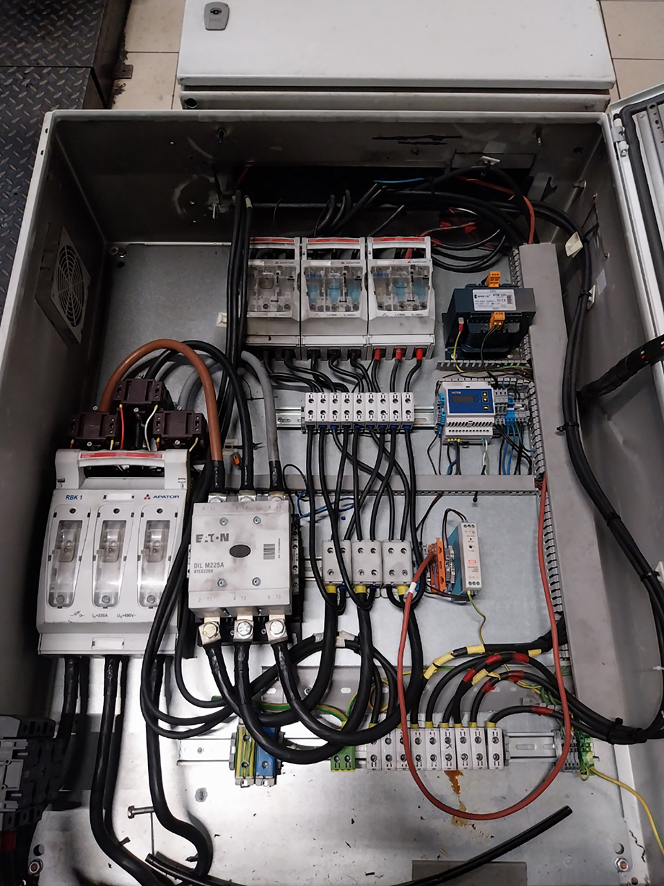 Piec tyglowy Norgpol NTE 800/11 O1824, używany Piec tyglowy Norgpol NTE 800/11 O1824, używany