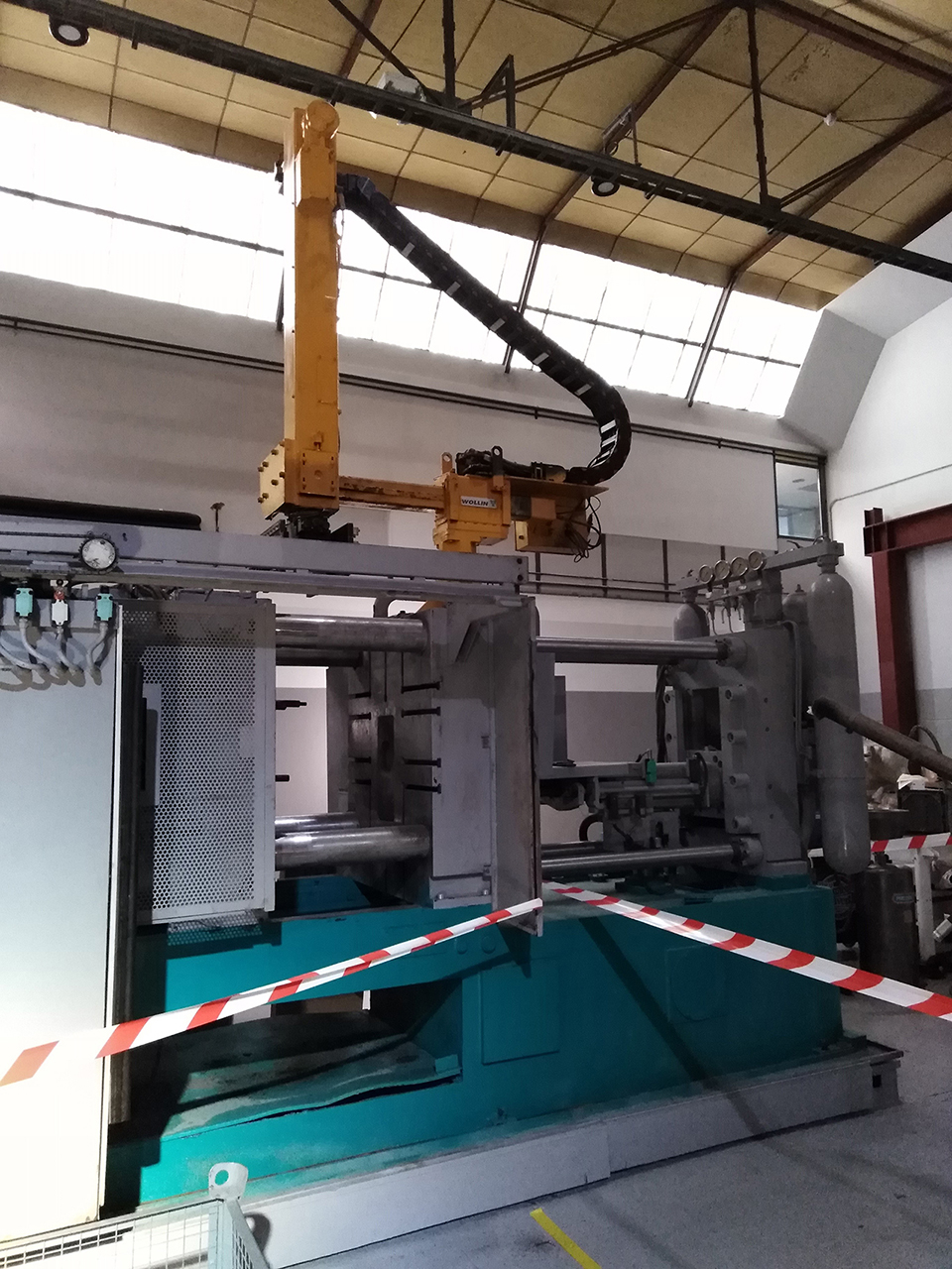 Idra-OL-560-PRP-cold-chamber-die-casting-machine-KK1601-p4 Idra OL 560 PRP maszyna odlewnicza zimnokomorowa KK1601, używana