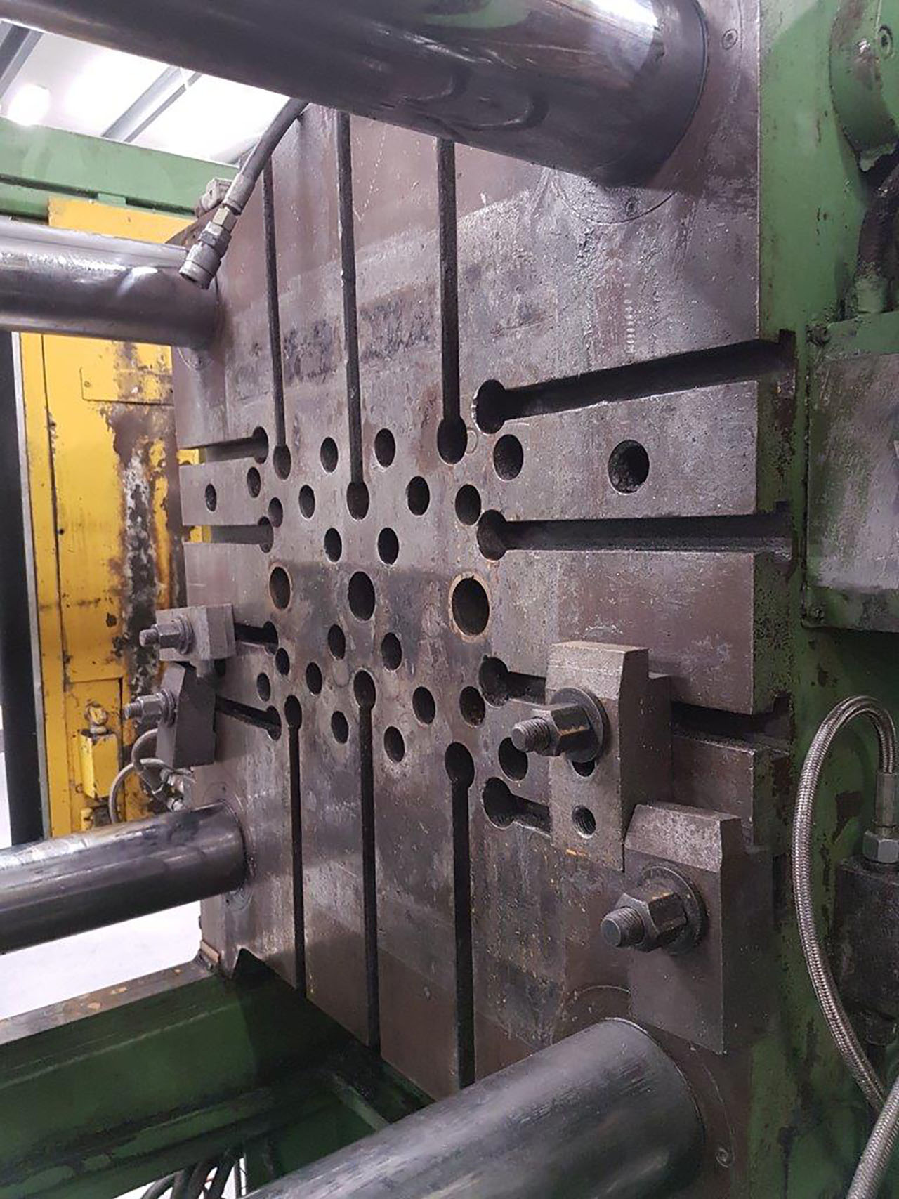 idra_ol_320_cold_chamber_die_casting_machine_kk1416_p8 IDRA OL 320 maszyna odlewnicza zimnokomorowa KK1416, używana